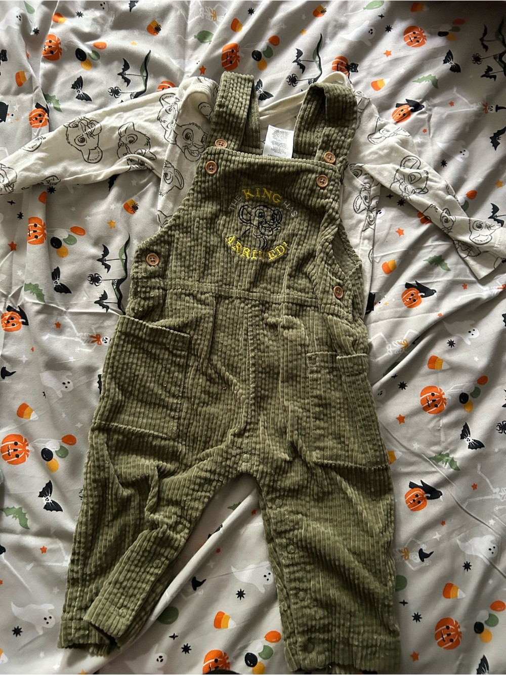 The lion king Green Corduroy Baby Overalls with Lion Embroidery